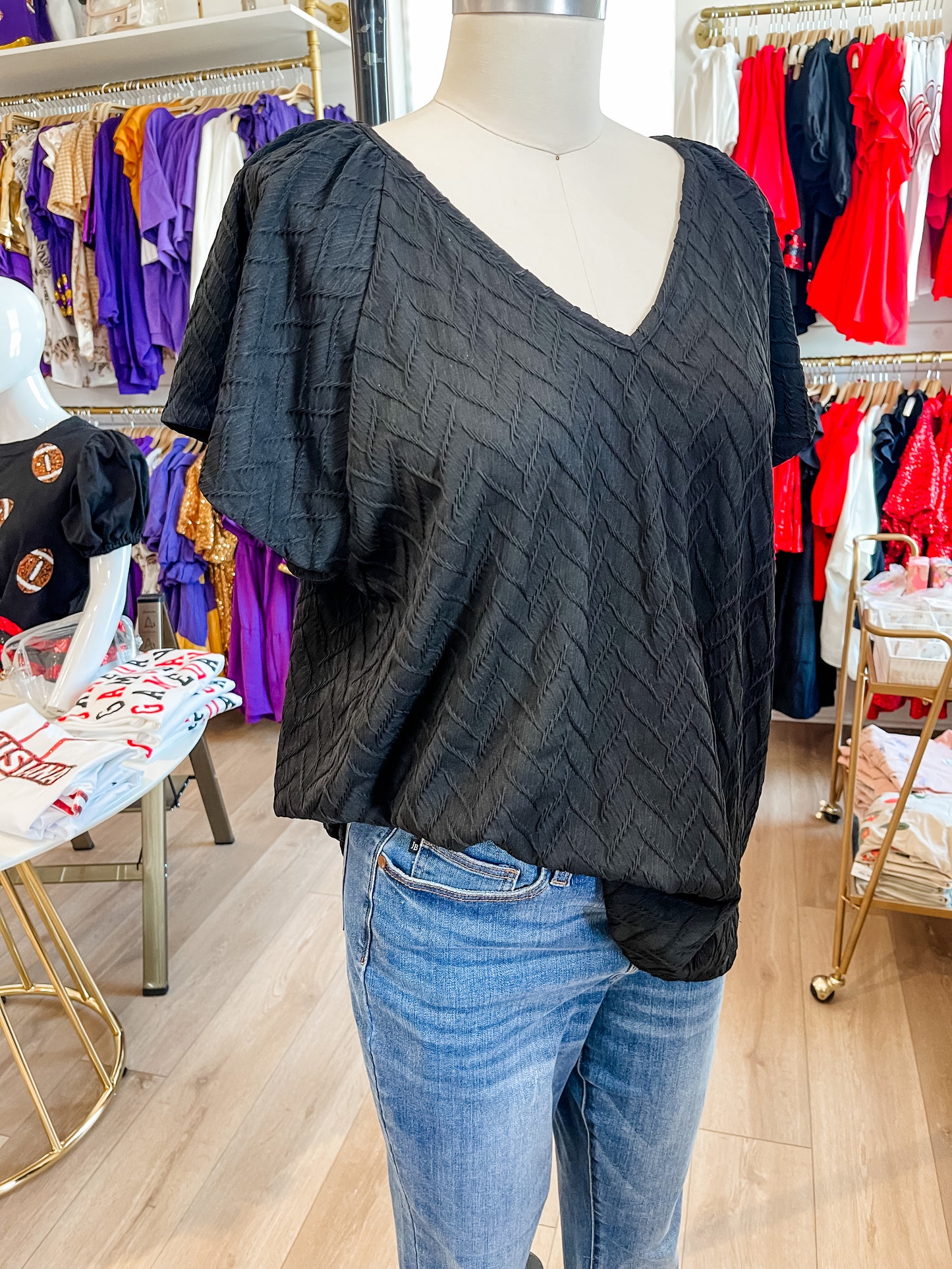 Exaggerated Ruffle Textured Knit Top (PLUS)