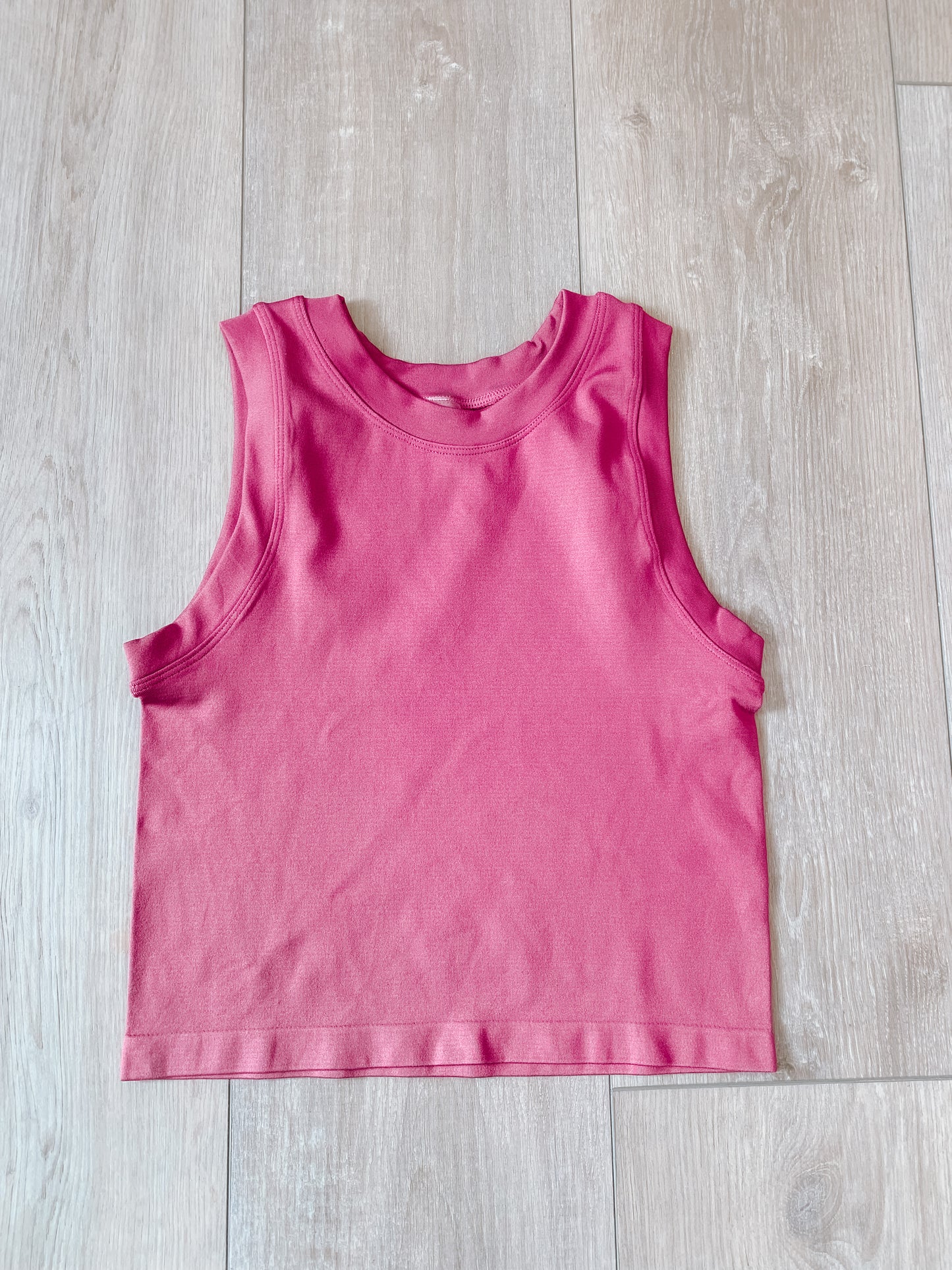 Dynamic Crop Tank