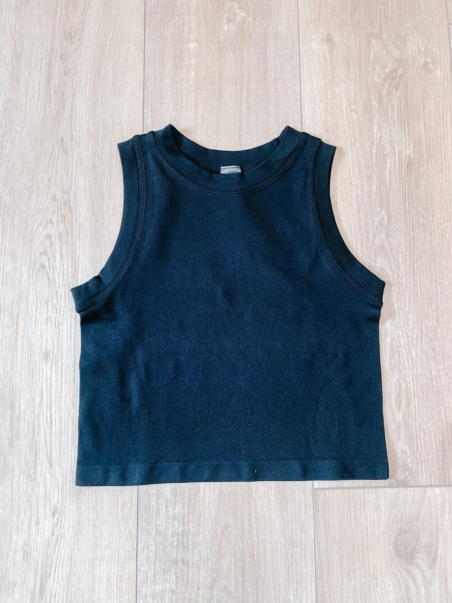 Dynamic Crop Tank