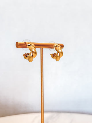 Everly Gold Small Earrings