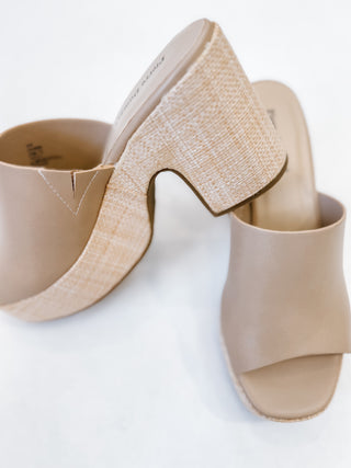 The Penelope Chunky Platform
