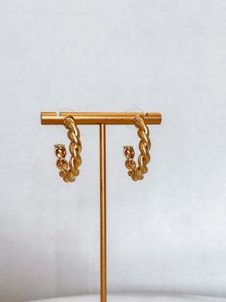 Everly Gold Medium Earrings