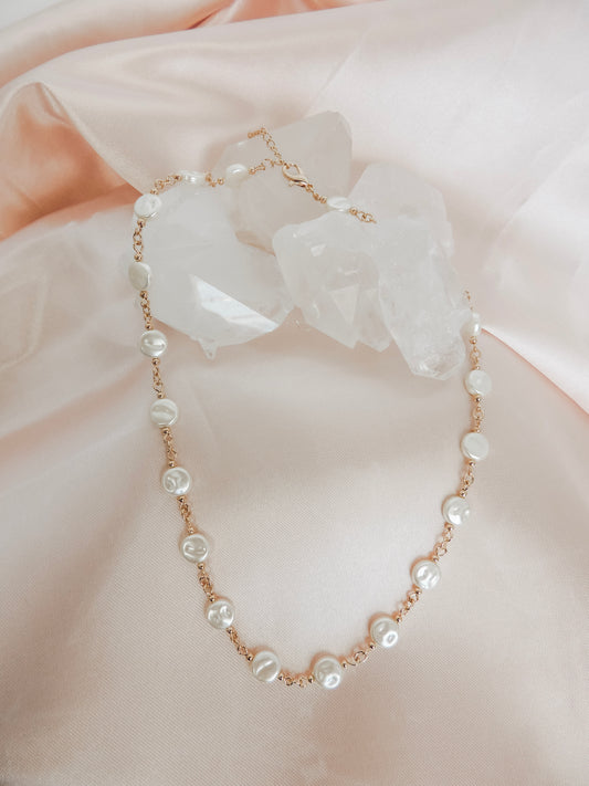 Water Pearl Necklace