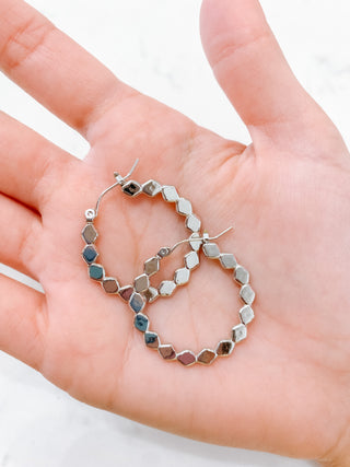Dot Earrings